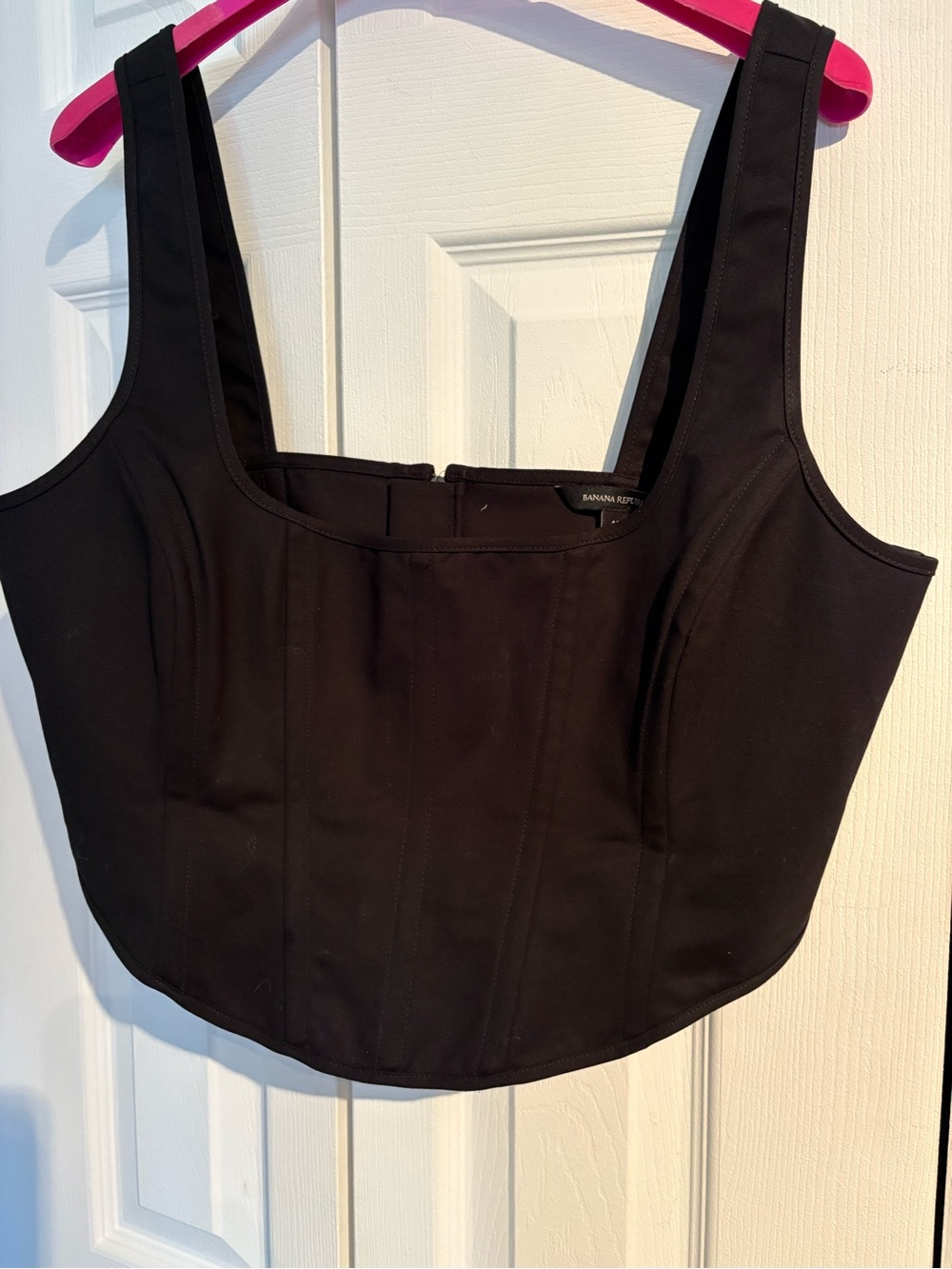 Banana Republic Black Sleeveless Square-Neck Crop Top